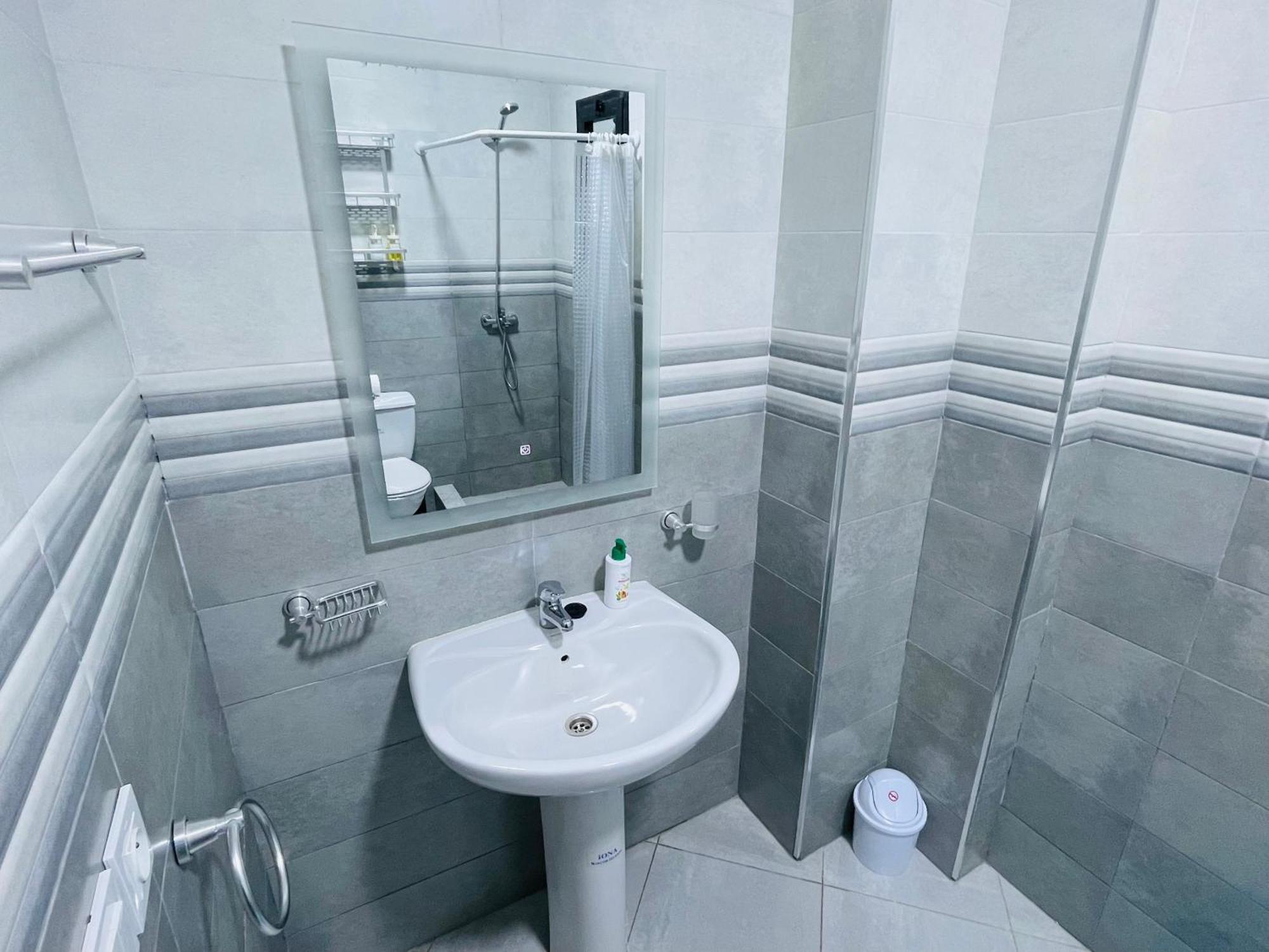 Au Coeur De Avec Vue Sur La Mer, Cosy Balcon, 2 Salles De Bain, Wifi, Ac, Iptv